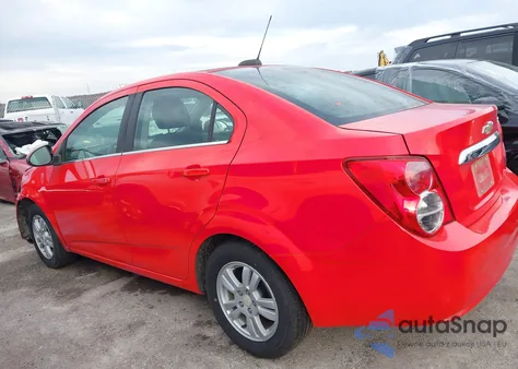 2015 Chevrolet Sonic Lt Auto from USA, damaged, VIN 1G1JC5SH1F4141553